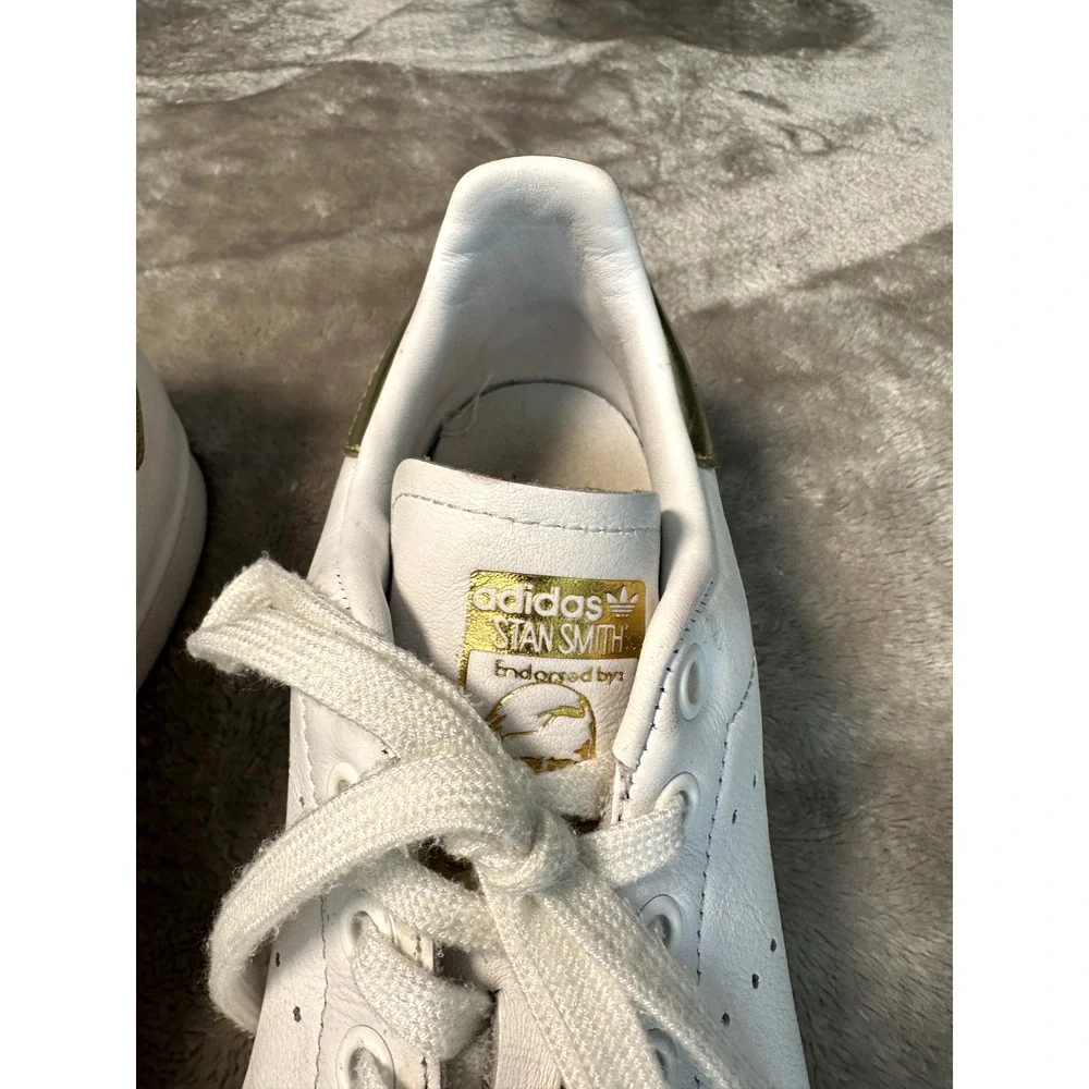 Adidas Stan Smith Sneakers Shoes Cloud White Gold Metallic Womens Size 8.5